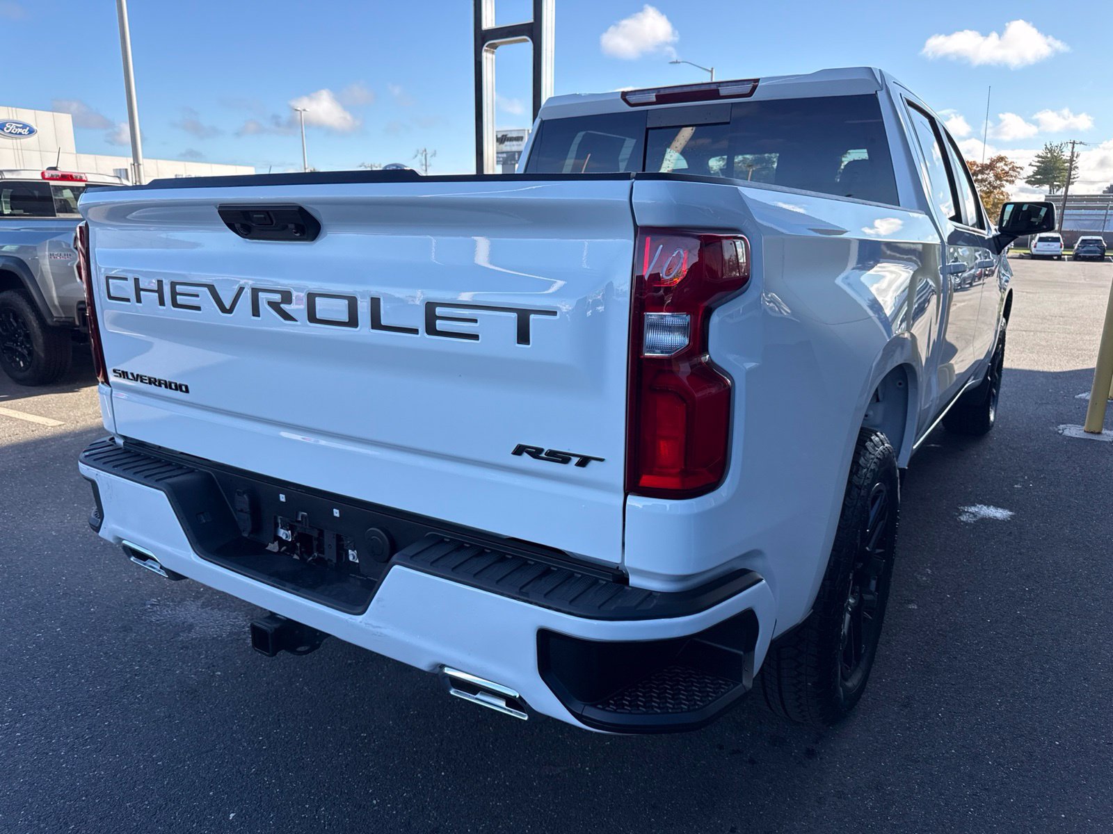 New 2026 Chevrolet Silverado 1500 RST w/ Z71 Off-Road Package AWD/4WD image 6