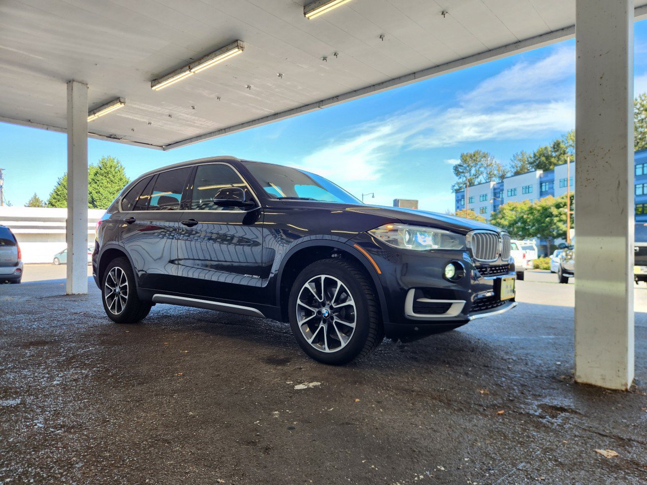 Used 2017 BMW X5 xDrive35i AWD/4WD image 7