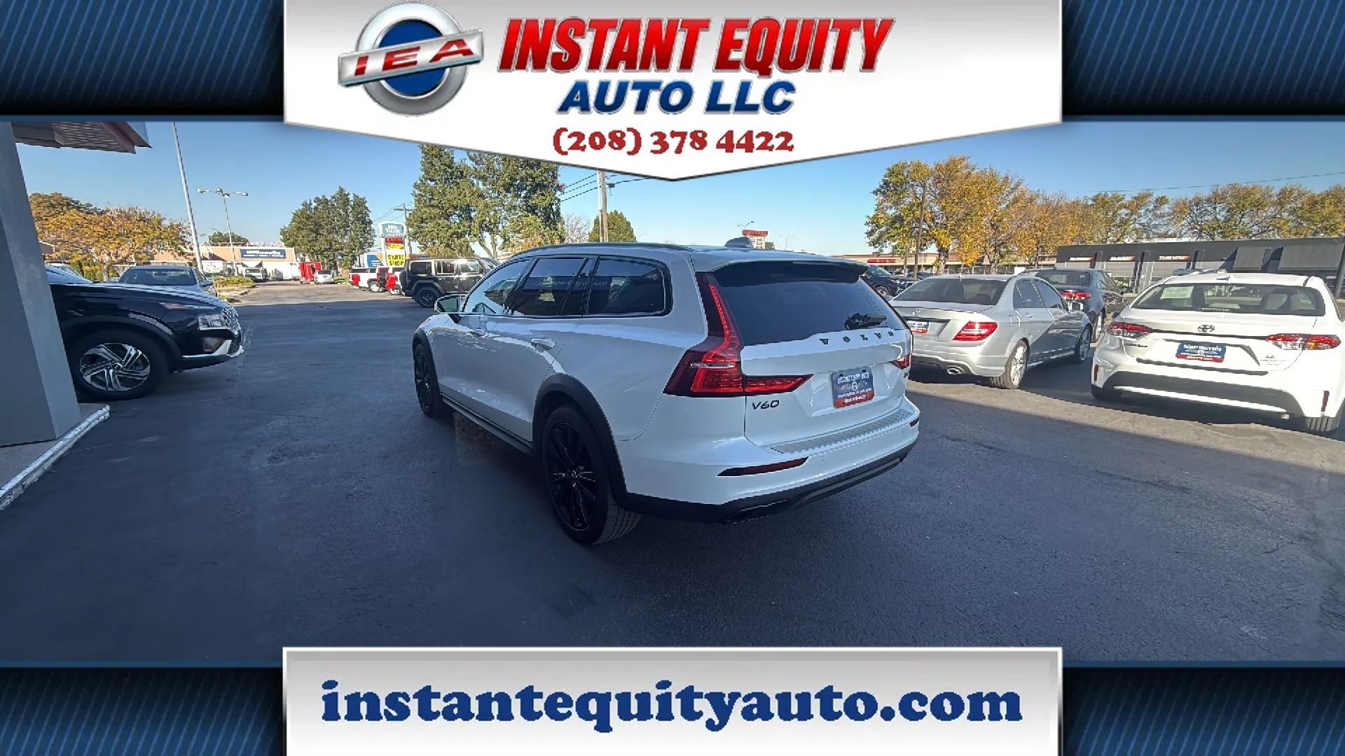 Used 2022 Volvo V60 T5 Cross Country w/ Advanced Package AWD/4WD image 4