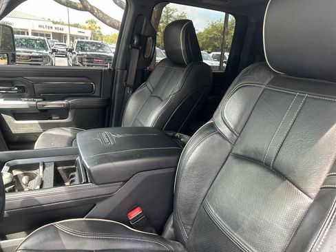 Used 2024 RAM 3500 Limited w/ Night Edition AWD/4WD image 8