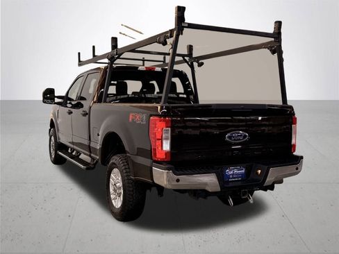 Used 2019 Ford F250 XLT w/ XLT Value Package image 12