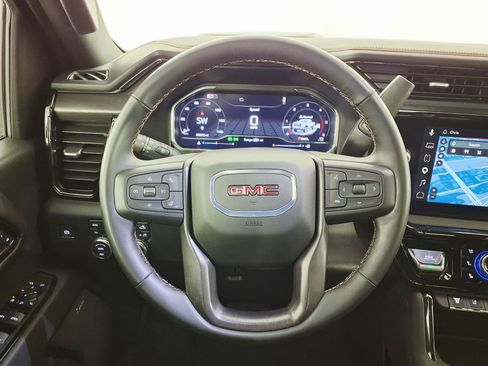 Used 2024 GMC Sierra 2500 AT4 w/ AT4 Premium Plus Package AWD/4WD image 15