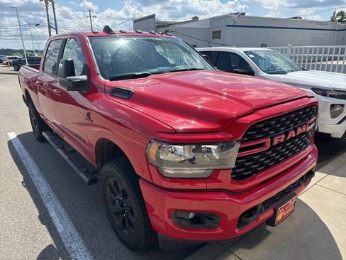 Used 2023 RAM 2500 Big Horn w/ Level B Equipment Group AWD/4WD image 2