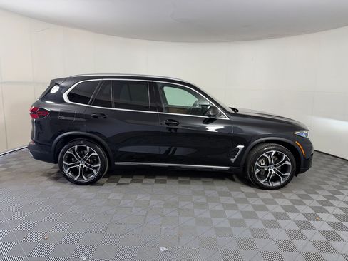 Certified 2024 BMW X5 sDrive40i w/ Premium Package RWD image 8