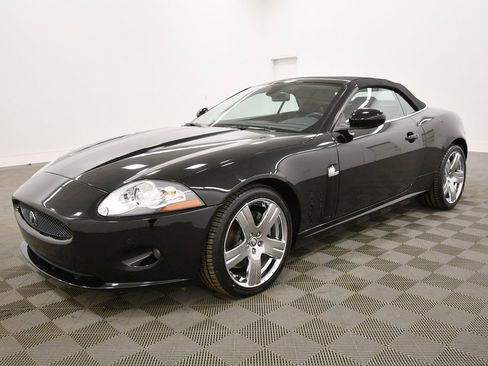 Used 2009 Jaguar XK Convertible image 12