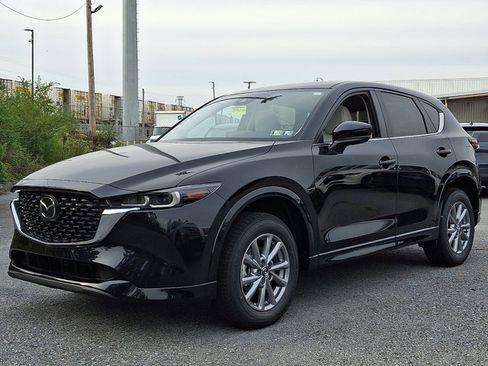 New 2025 MAZDA CX-5 AWD 2.5 S w/ Preferred Package image 3