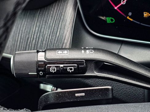 New 2026 Mercedes-Benz GLC 300 4MATIC image 21