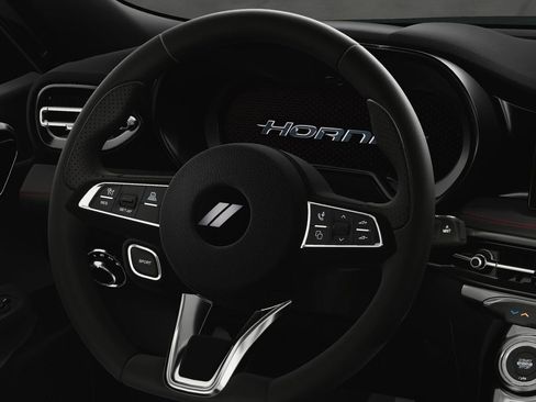 New 2024 Dodge Hornet R/T Plus w/ Track Pack image 26