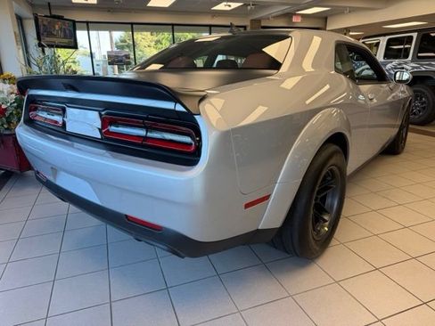 Used 2023 Dodge Challenger SRT Hellcat Redeye RWD image 11