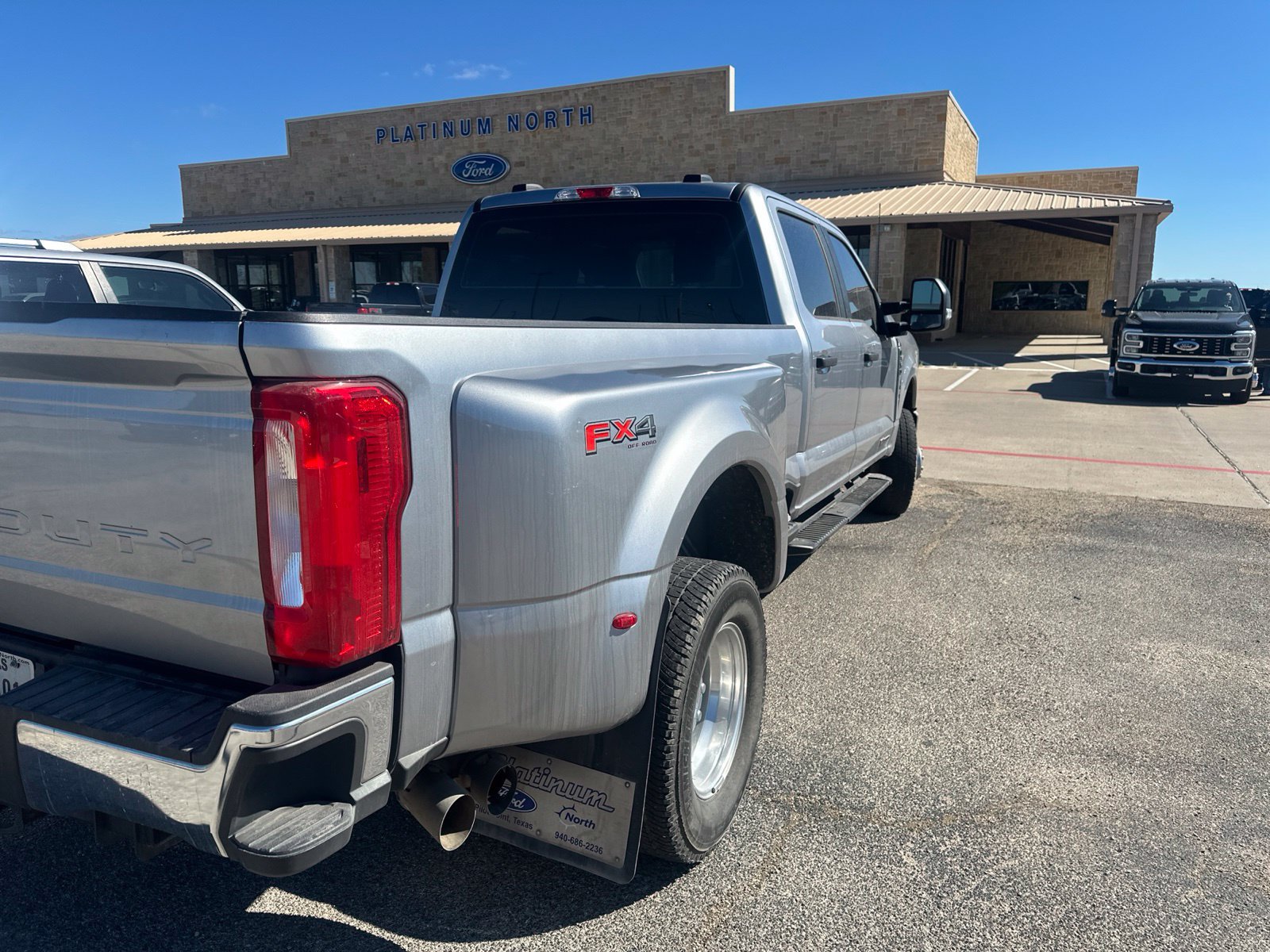 Used 2024 Ford F350 XL w/ XL Driver Assist Package AWD/4WD image 5