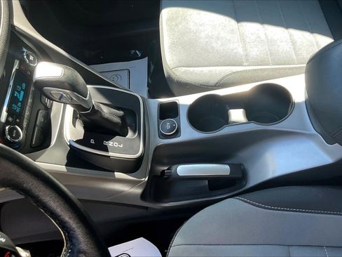 Used 2013 Ford C-MAX SE FWD image 17