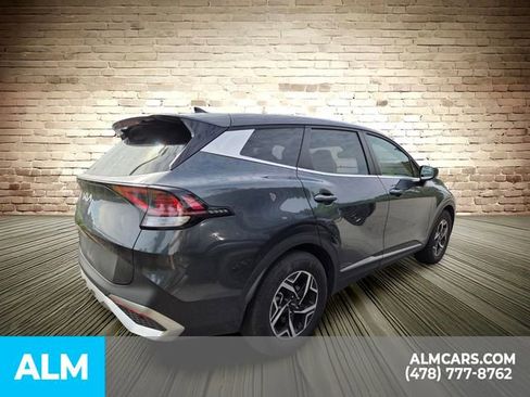 Used 2025 Kia Sportage LX FWD image 11
