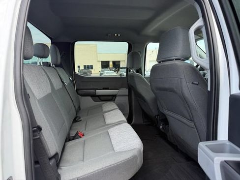 Used 2025 Ford F250 XLT AWD/4WD image 12