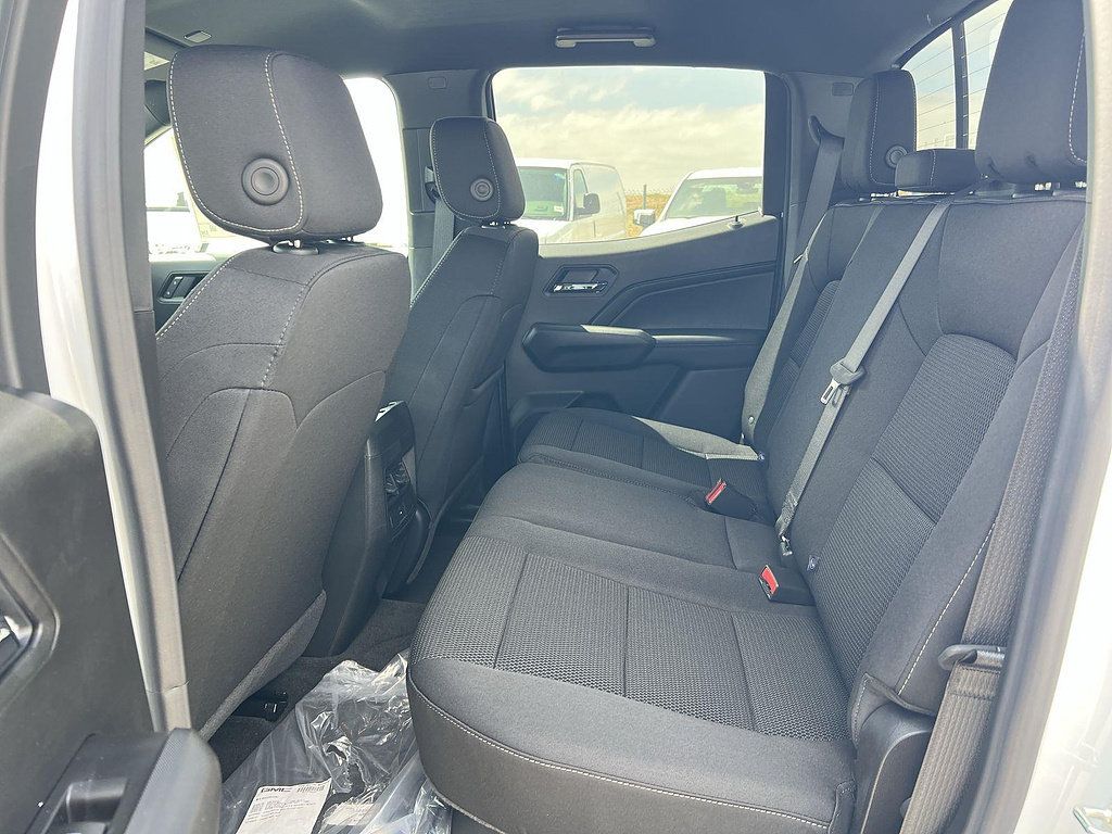 New 2026 GMC Canyon Elevation RWD image 25