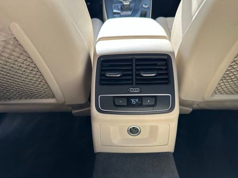 Used 2018 Audi A4 2.0T Ultra Premium w/ Convenience Package image 33