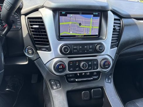 Used 2019 GMC Yukon XL SLT RWD image 24
