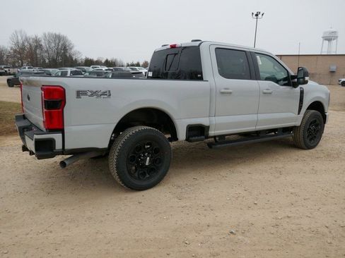 New 2026 Ford F250 Lariat w/ Black Appearance Package image 4