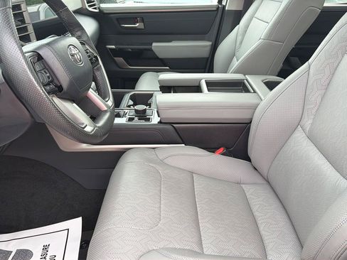 Used 2023 Toyota Tundra Limited AWD/4WD image 13