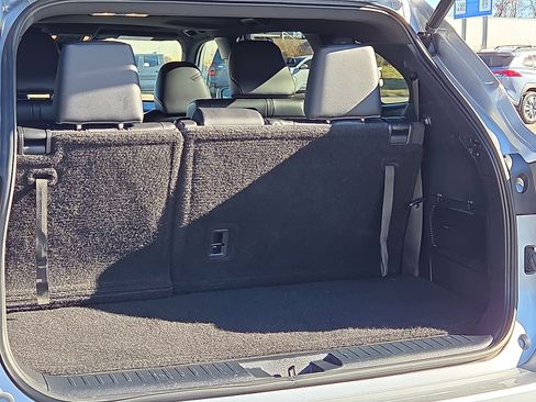 Used 2023 Toyota Highlander XSE image 9