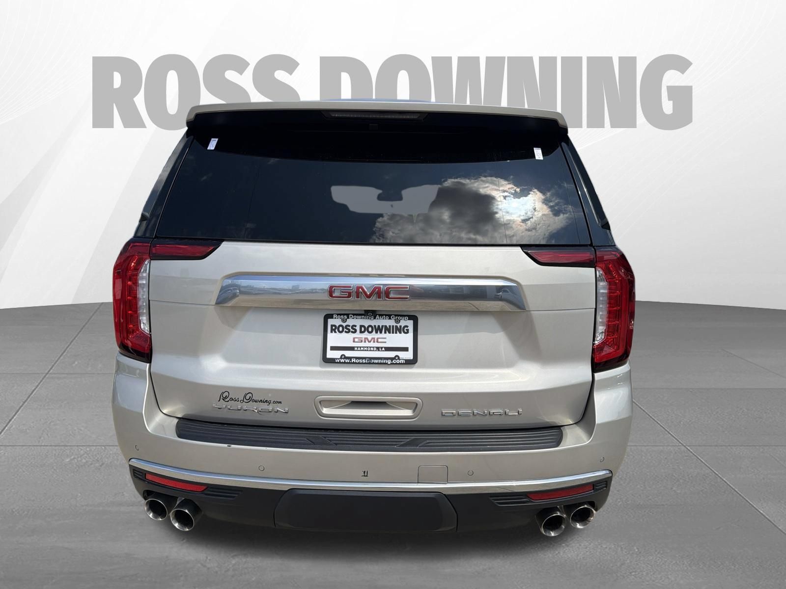 Used 2023 GMC Yukon XL Denali w/ LPO, Floor Liner Package RWD image 5