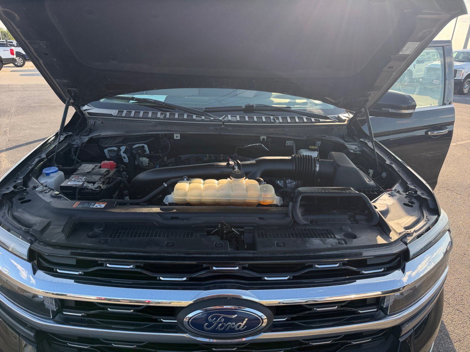 Used 2023 Ford Expedition Max Limited RWD image 29