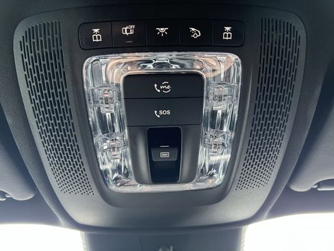 Certified 2024 Mercedes-Benz GLB 250 4MATIC image 28