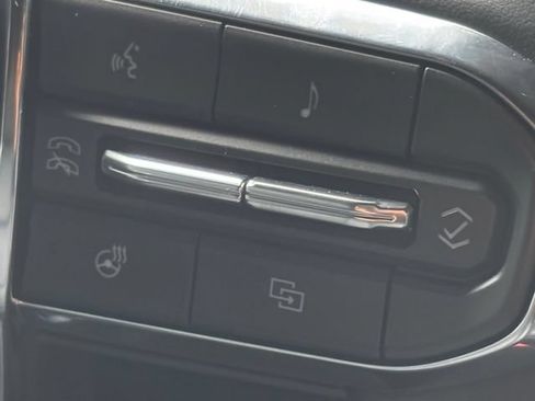 Used 2026 GMC Acadia Elevation w/ Black Edition FWD image 15