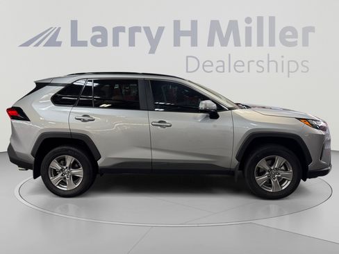Certified 2025 Toyota RAV4 XLE w/ Convenience Package FWD image 6