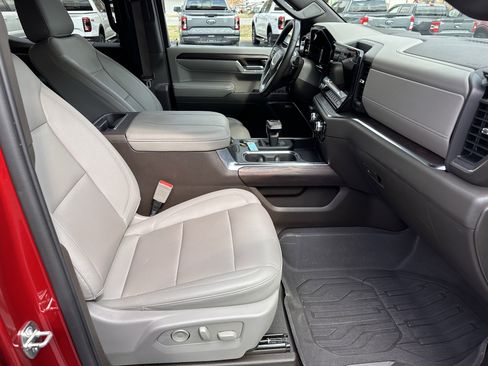 Used 2023 GMC Sierra 1500 SLT w/ SLT Premium Package image 16