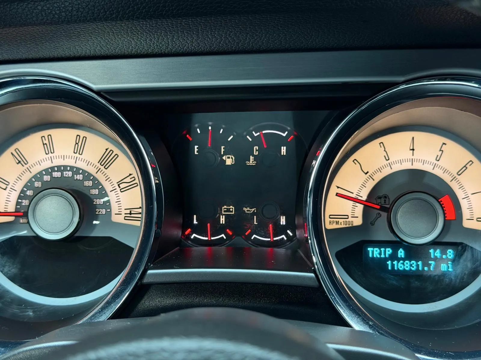 Used 2010 Ford Mustang GT RWD image 28