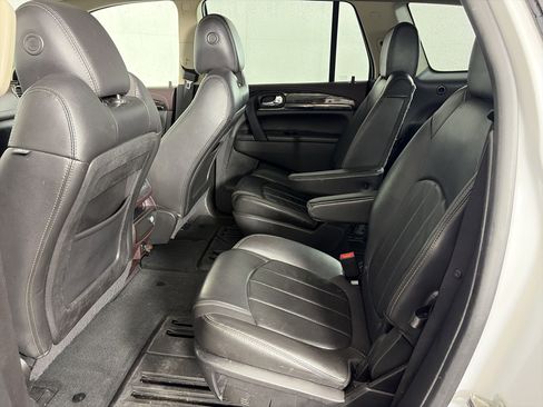 Used 2016 Buick Enclave Leather w/ Trailering Package image 8