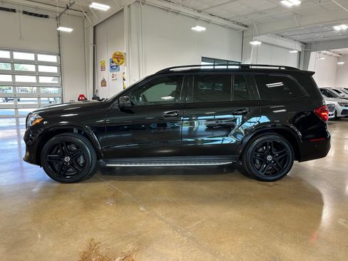 Used 2019 Mercedes-Benz GLS 550 4MATIC image 5