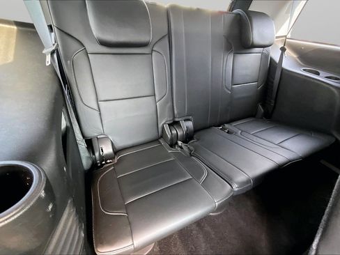 Used 2018 Chevrolet Tahoe LT AWD/4WD image 19