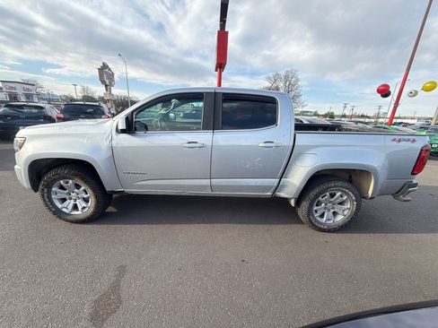 Used 2018 Chevrolet Colorado LT w/ LT Convenience Package image 4