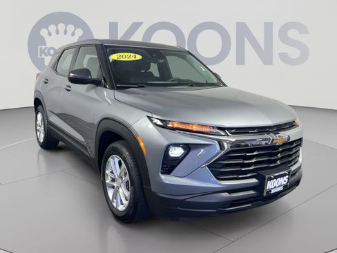 Used 2024 Chevrolet TrailBlazer LS AWD/4WD image 10