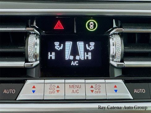 Used 2023 BMW X5 xDrive40i w/ M Sport Package image 16