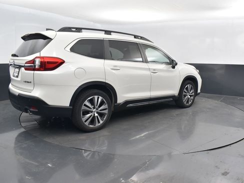 Used 2021 Subaru Ascent Limited image 3