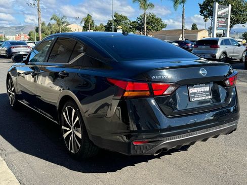 Used 2021 Nissan Altima 2.5 SR image 8