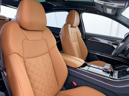New 2027 Audi S8 AWD/4WD image 30