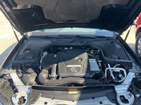 Used 2019 Mercedes-Benz E 300 4MATIC image 10