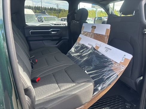 New 2026 RAM 1500 4x4 Crew Cab image 11
