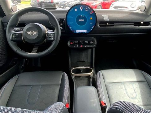 Used 2025 MINI Cooper S FWD image 16