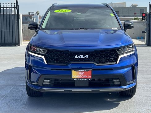Certified 2023 Kia Sorento SX image 12