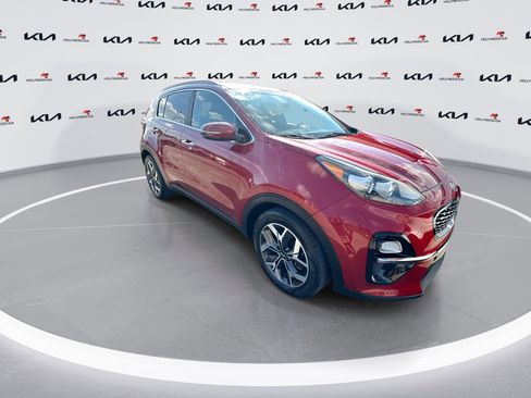 Certified 2020 Kia Sportage EX image 2