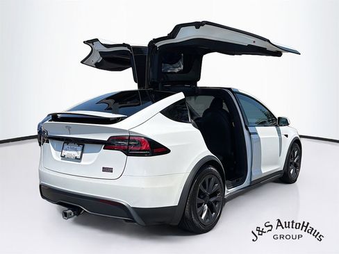 Used 2022 Tesla Model X Plaid AWD/4WD image 7