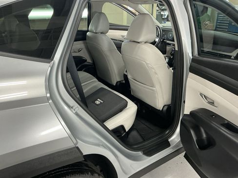 Certified 2025 Hyundai Tucson SEL AWD/4WD image 15