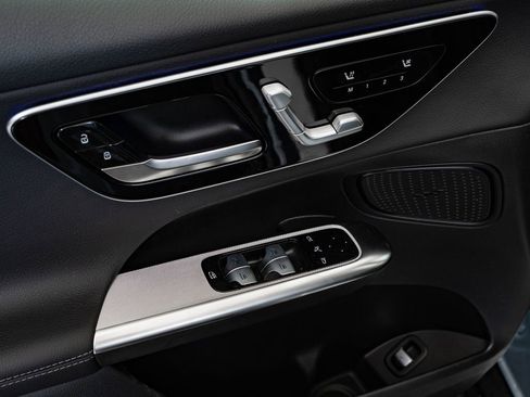 New 2026 Mercedes-Benz GLC 300 4MATIC image 26
