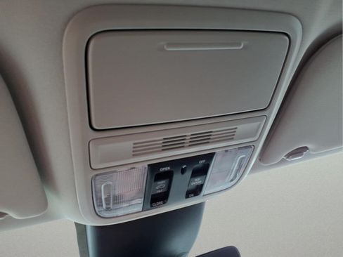 New 2026 Honda Odyssey Elite image 26