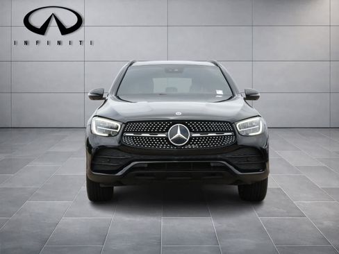Used 2022 Mercedes-Benz GLC 300 image 2