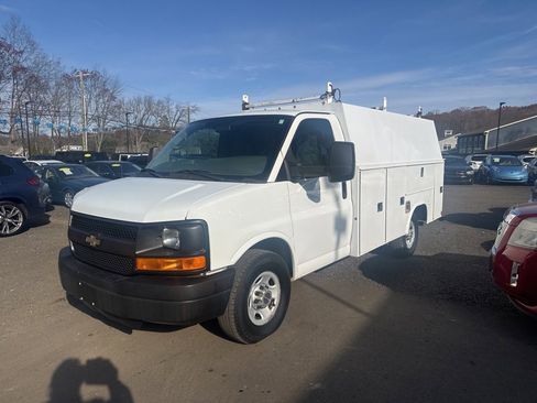 Used 2014 Chevrolet Express 3500 image 1